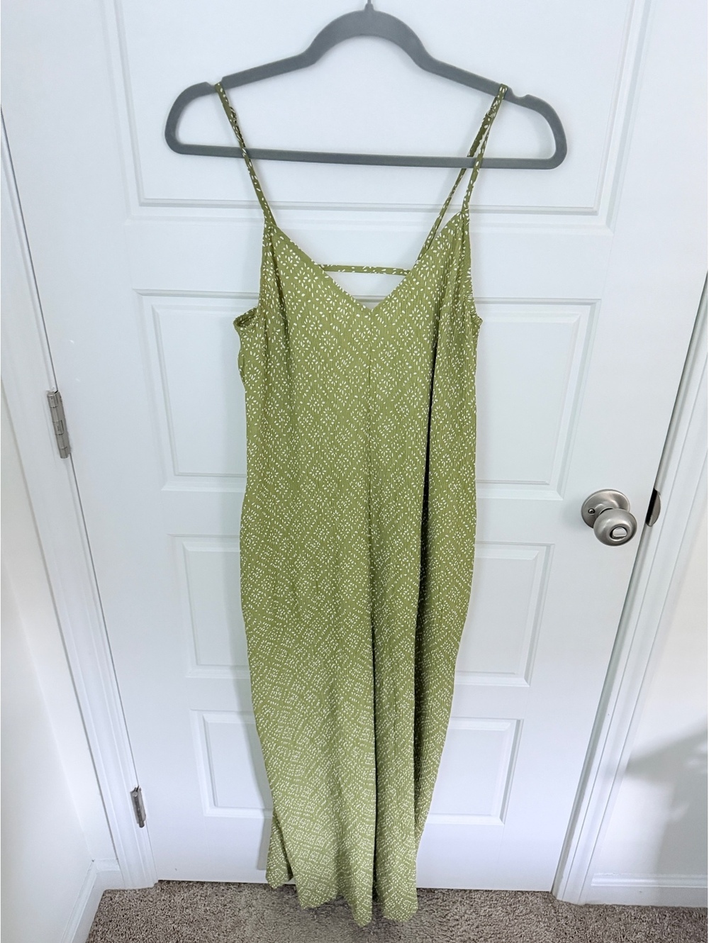Vestique Olive Green Printed Wide Leg Jumpsuit Size Small Strappy Boho